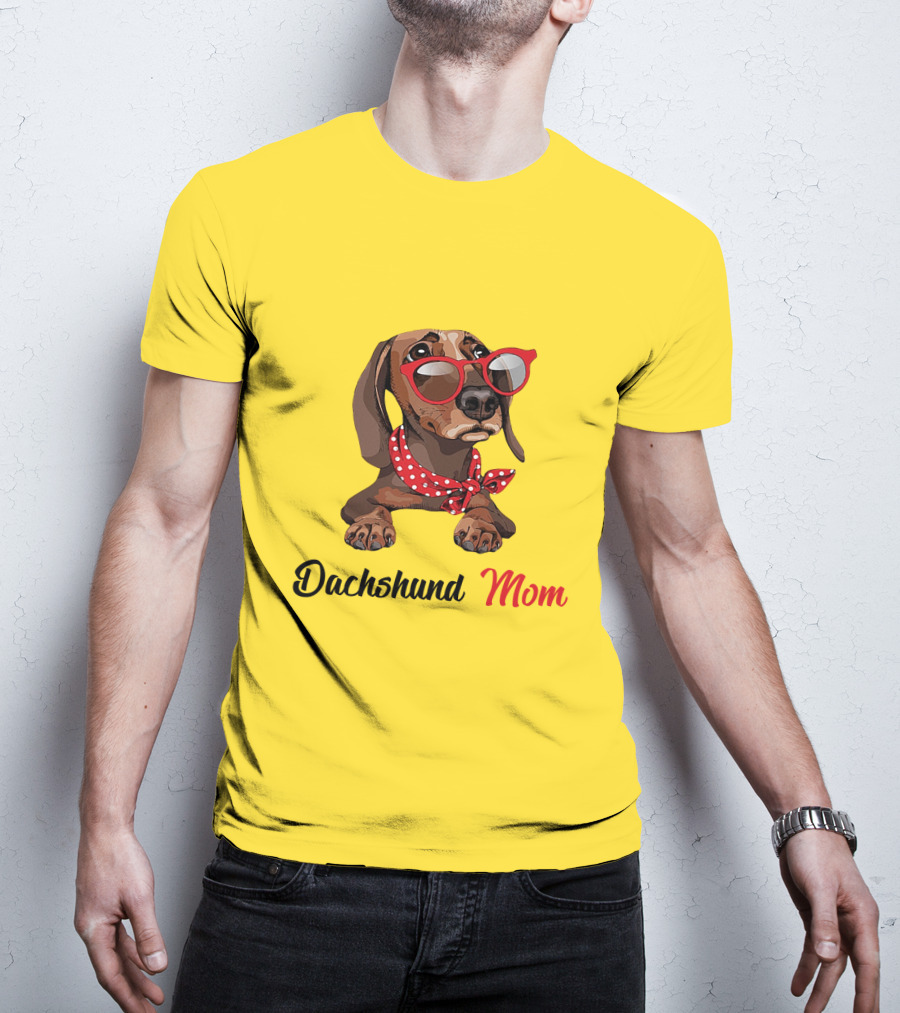 Dachshund Mom Red Glasses And Polka Dot Scarf T-Shirt