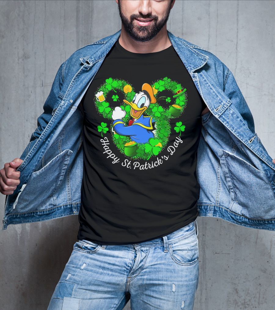 Happy St. Patrick's Day Donald Duck Shamrocks And Gold T-Shirt