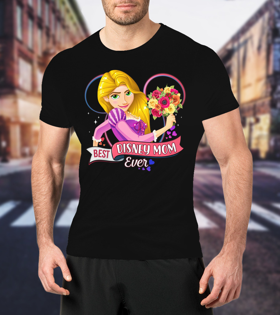 Best Disney Mom Ever Disney Rapunzel Holding Bouquet T-Shirt