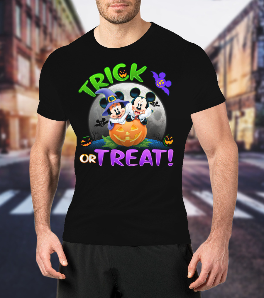 Trick Or Treat Mickey And Minnie Halloween Pumpkin Moon Bat T-Shirt