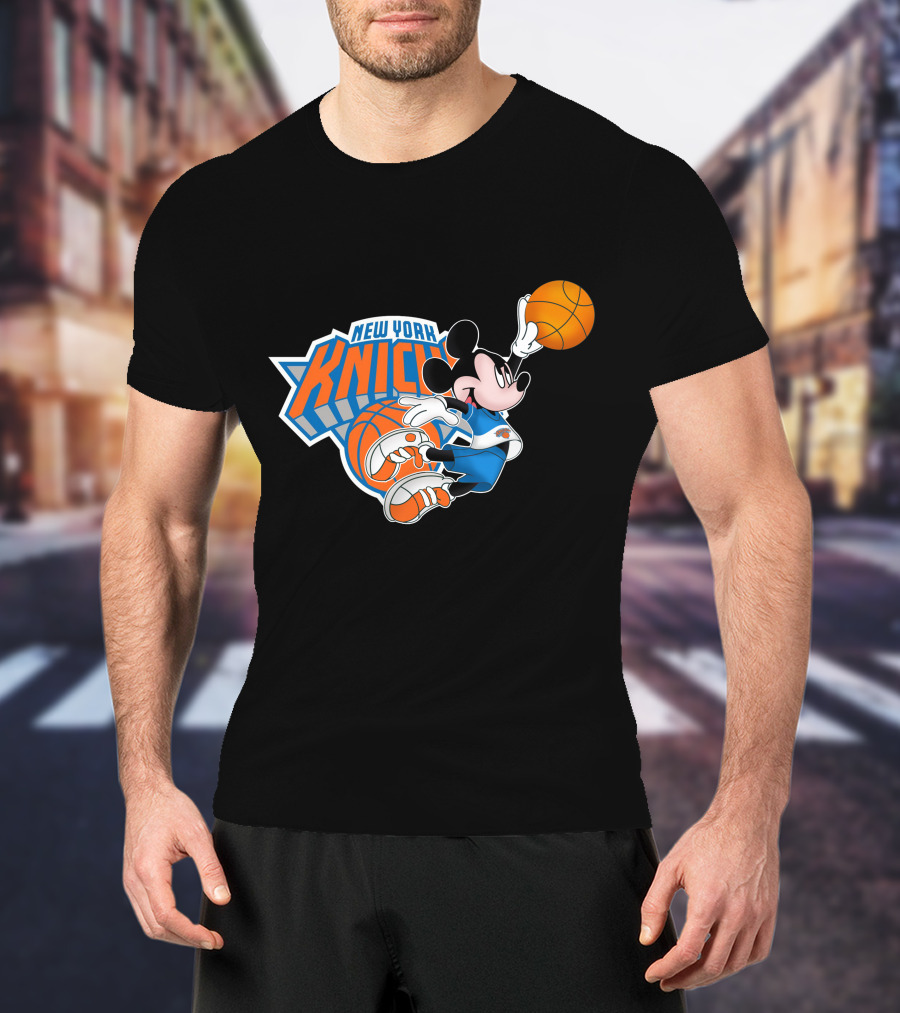 New York Knicks Mickey Basketball T-Shirt