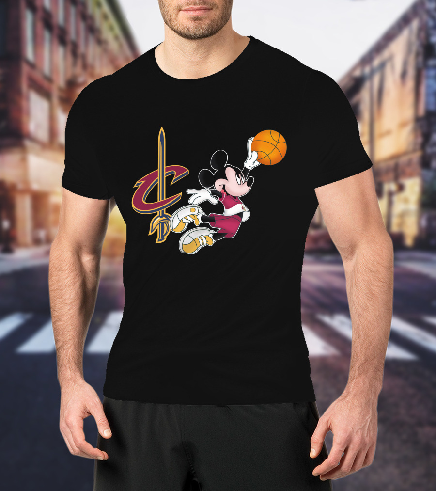Cleveland Cavaliers Mickey Basketball Dunk T-Shirt