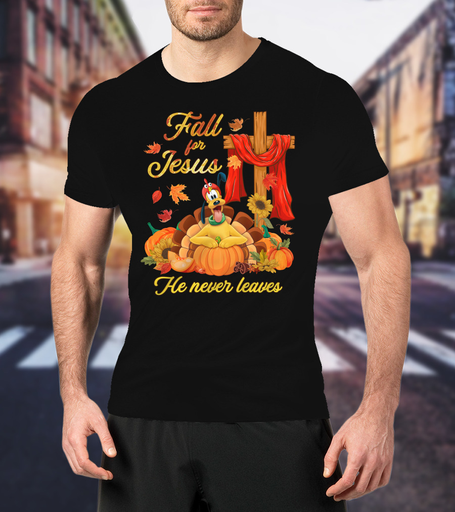 Fall For Jesus He Never Leaves Pluto Thanksgiving Cross Pumpkins T-Shirt
