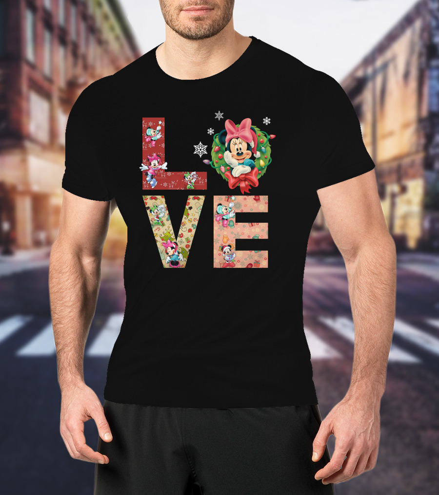 Minnie Mouse Christmas Love Snowflakes Holiday Wreath T-Shirt