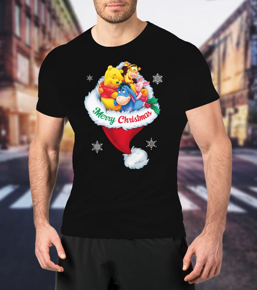 Winnie The Pooh Merry Christmas Santa Hat Snowflakes T-Shirt