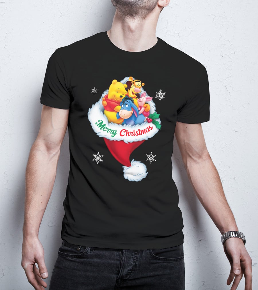 Winnie The Pooh Merry Christmas Santa Hat Snowflakes T-Shirt