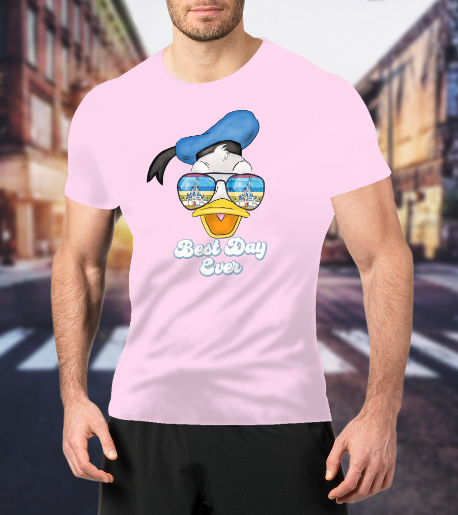 Donald Duck Best Day Ever Sunglasses And Castle T-Shirt
