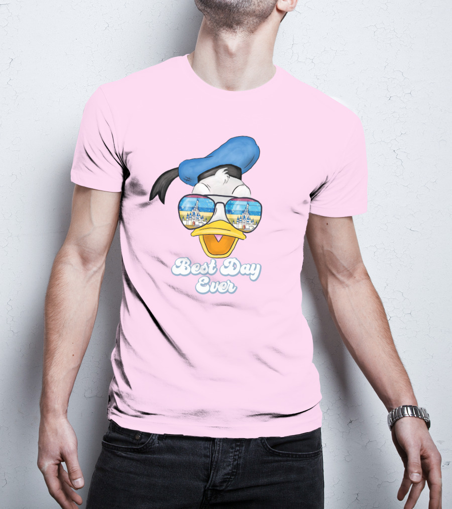 Donald Duck Best Day Ever Sunglasses And Castle T-Shirt