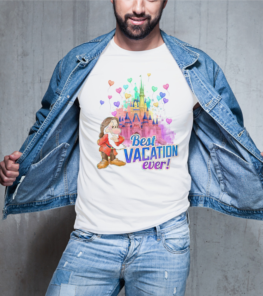 Best Vacation Ever Grumpy Castle Balloons T-Shirt