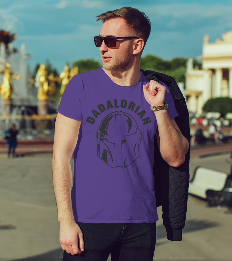 Dadalorian Funny Family Daddy Lover Father's Day Mandalorian Helmet T-Shirt