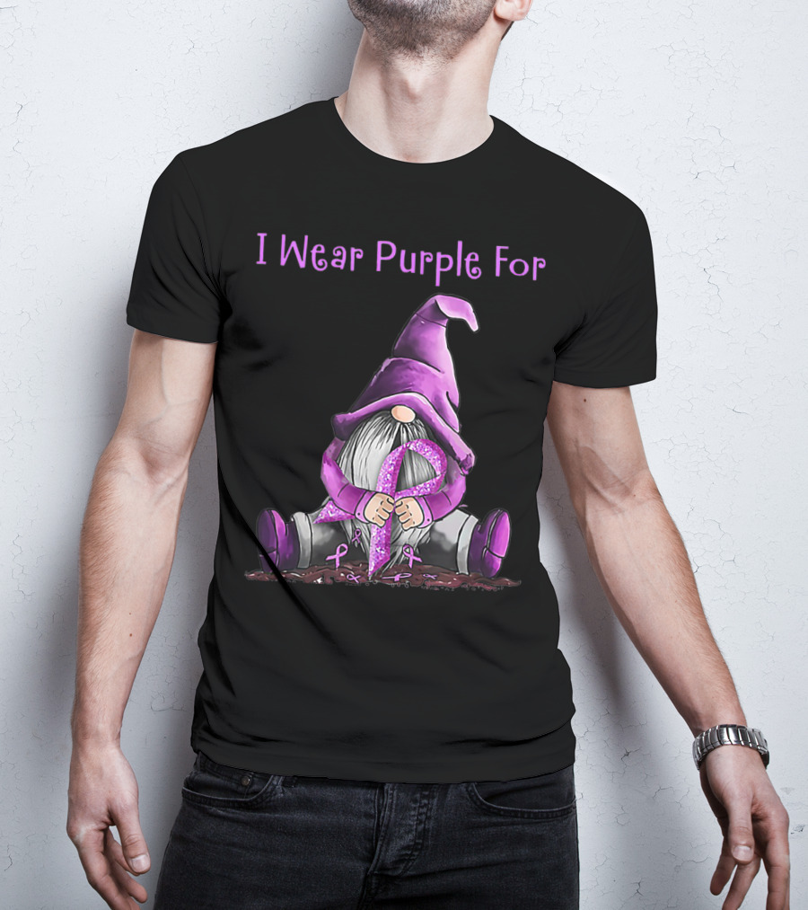 I Wear Purple For Fibromyalgia Awareness Gnome Holding Purple T-Shirt