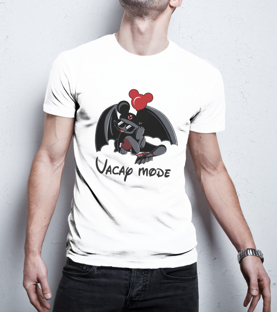 Toothless Vacay Mode T-Shirt