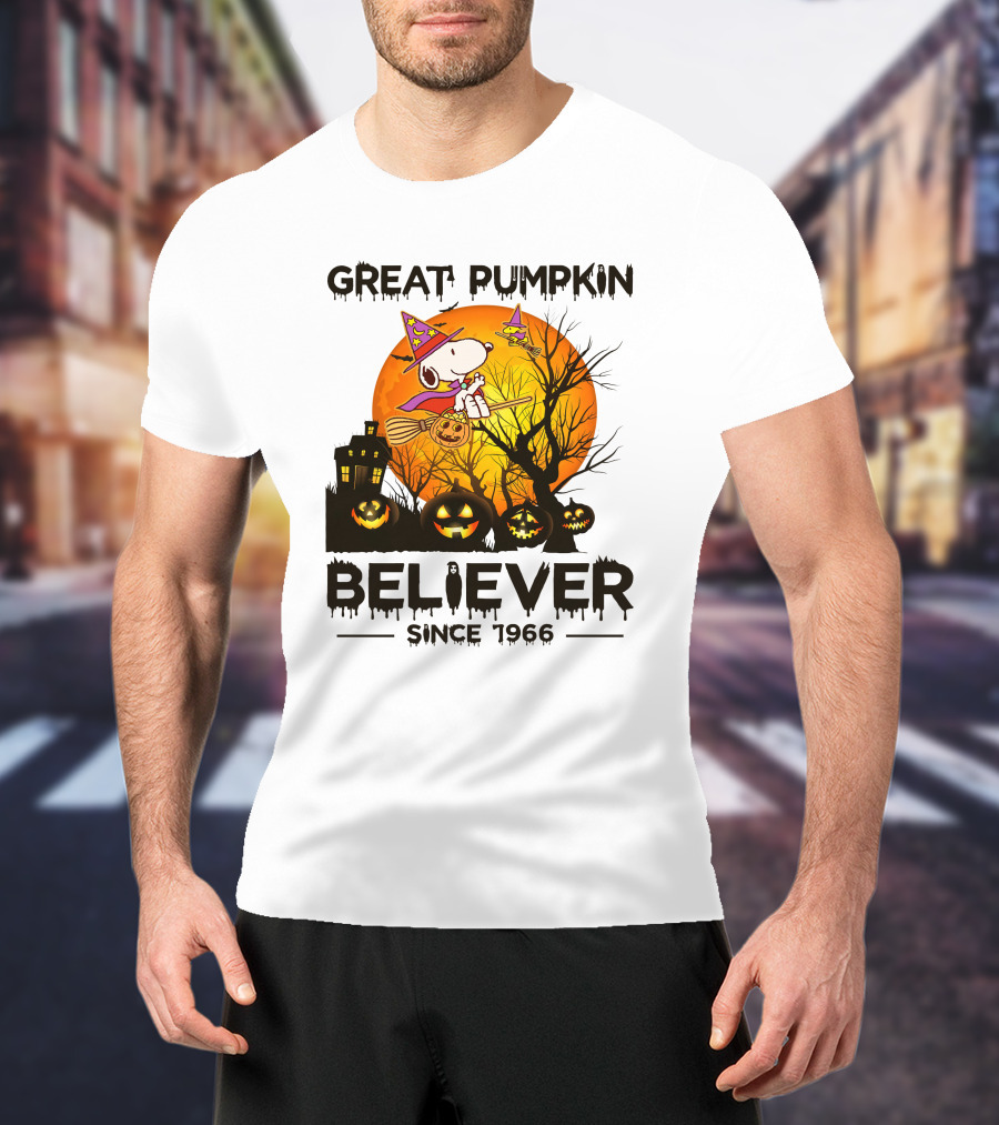Great Pumpkin Believer Since 1966 Snoopy Halloween Scene T-Shirt