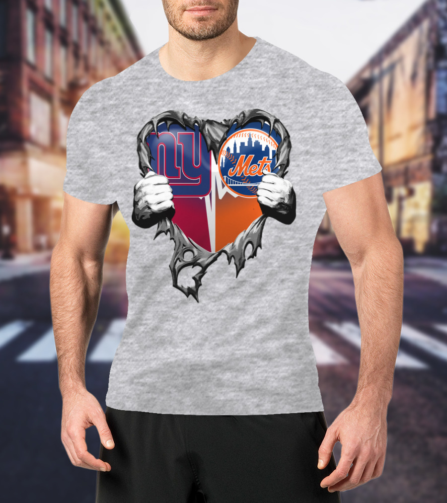 New York Giants Mets Heart Rip T-Shirt