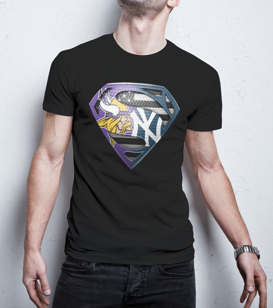 Minnesota Vikings And New York Yankees Super Shield T-Shirt