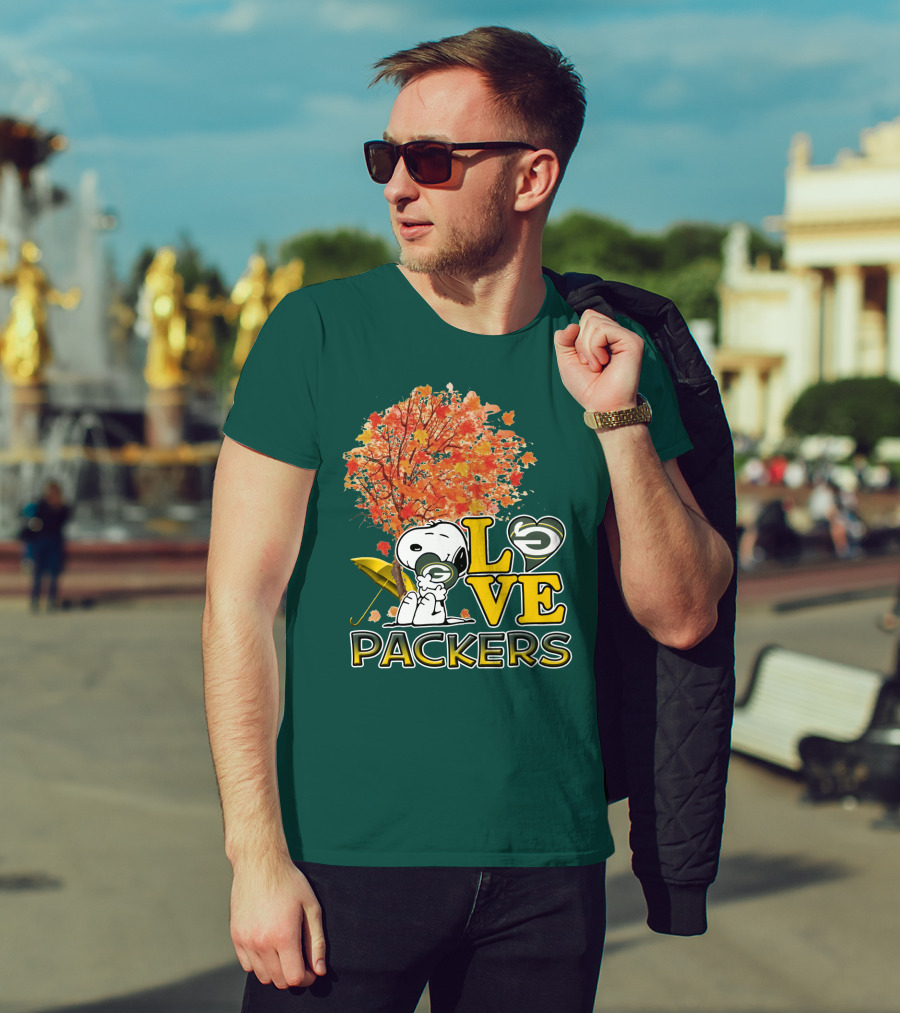 Love Packers Snoopy Green Bay Packers Autumn Tree T-Shirt
