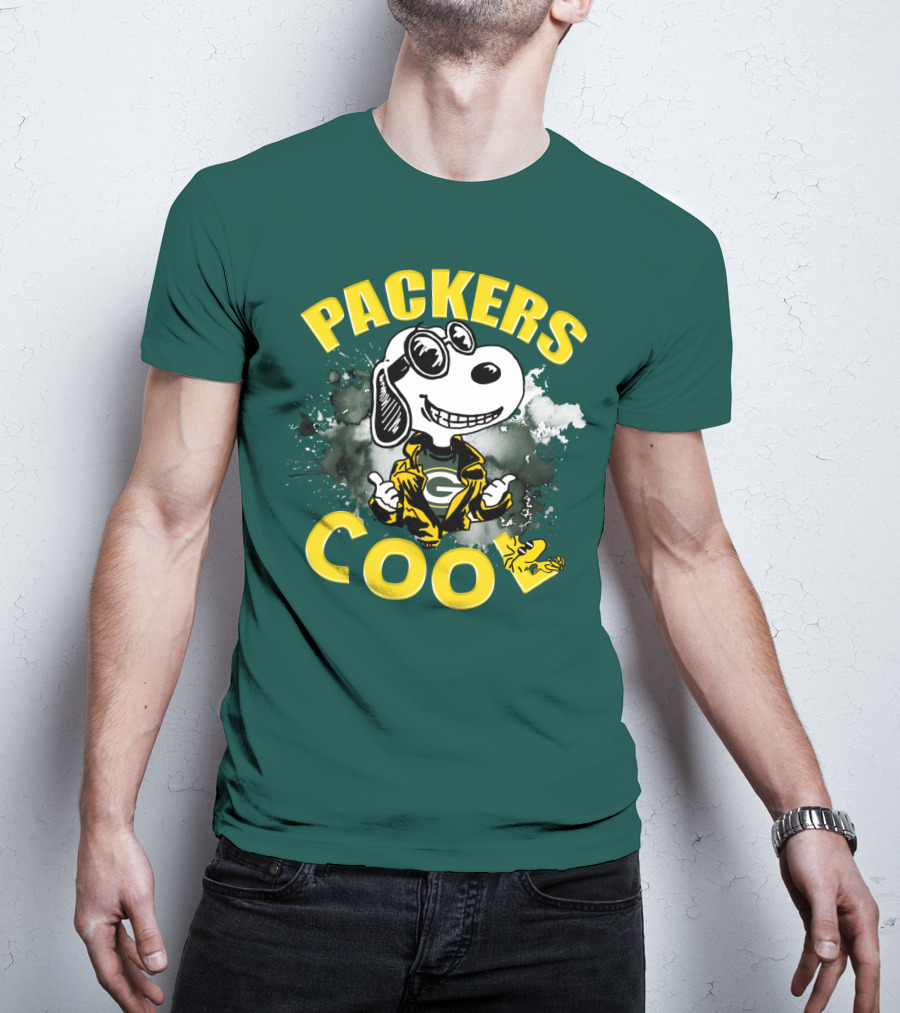 Packers Cool Snoopy Green Bay Packers Football T-Shirt