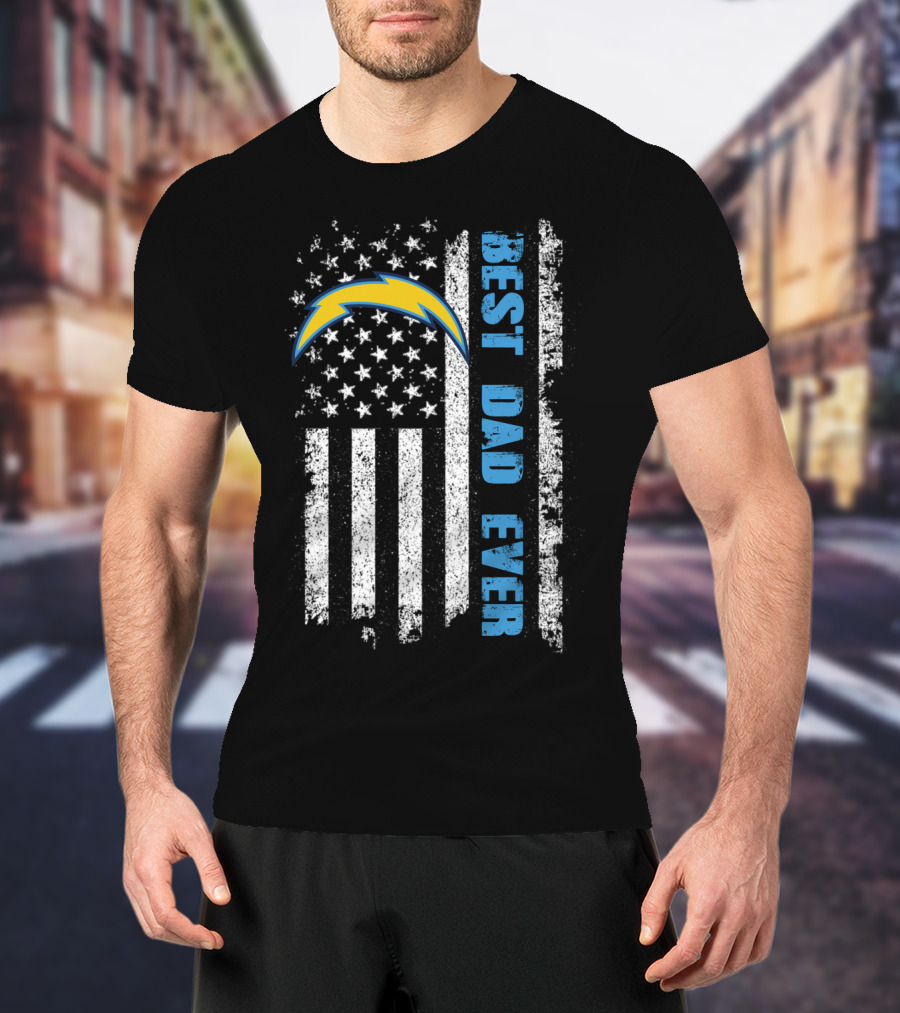 Best Dad Ever Chargers Flag T-Shirt