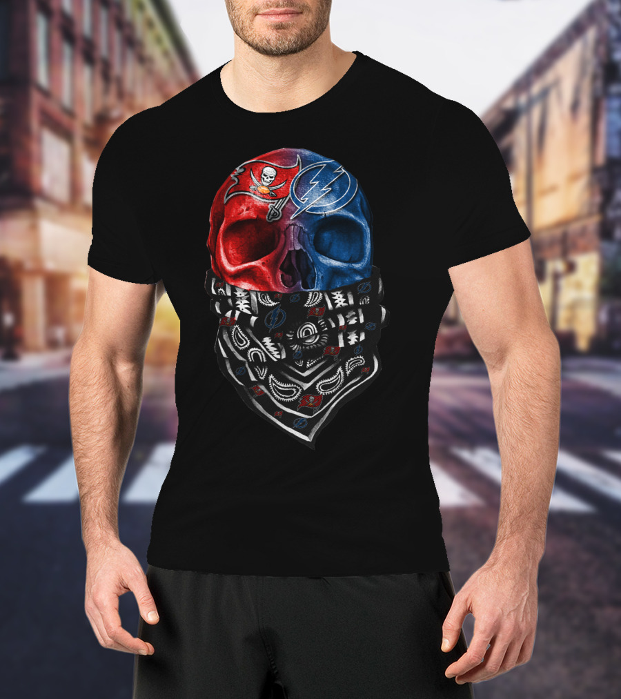Buccaneers And Lightning Skull Bandana T-Shirt