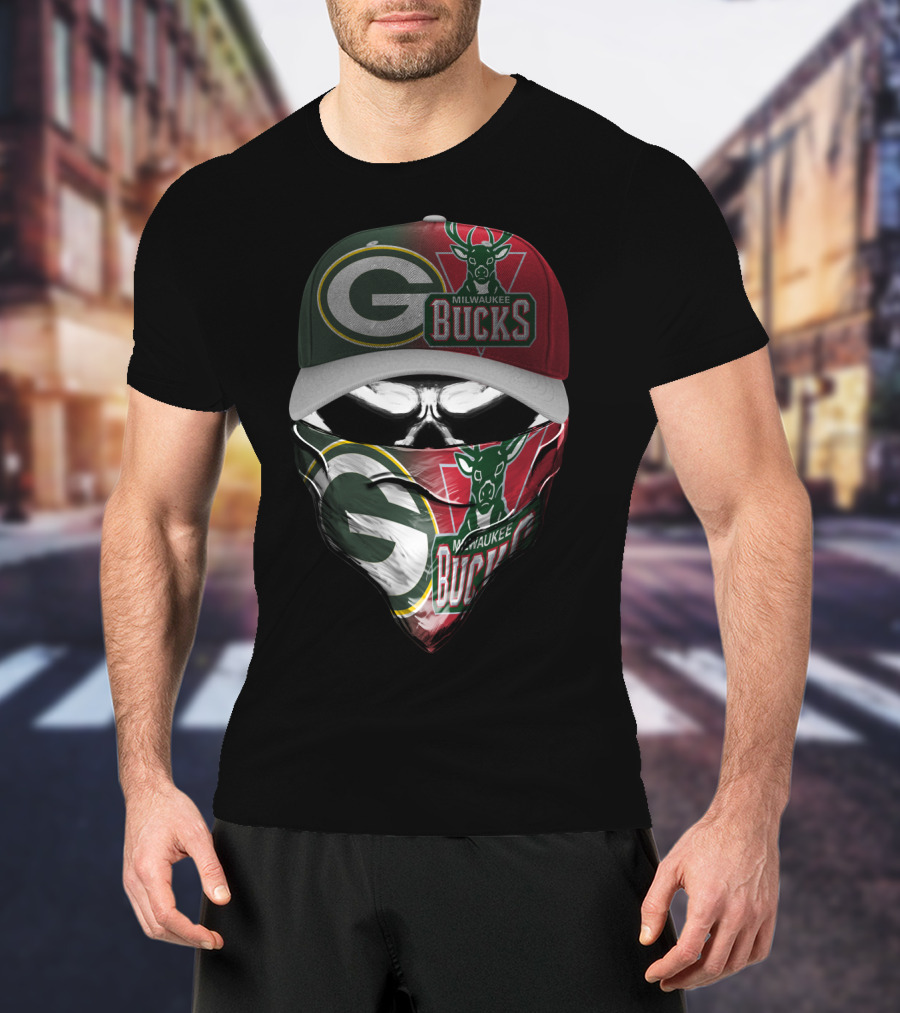 Green Bay Packers Milwaukee Bucks Skum T-Shirt