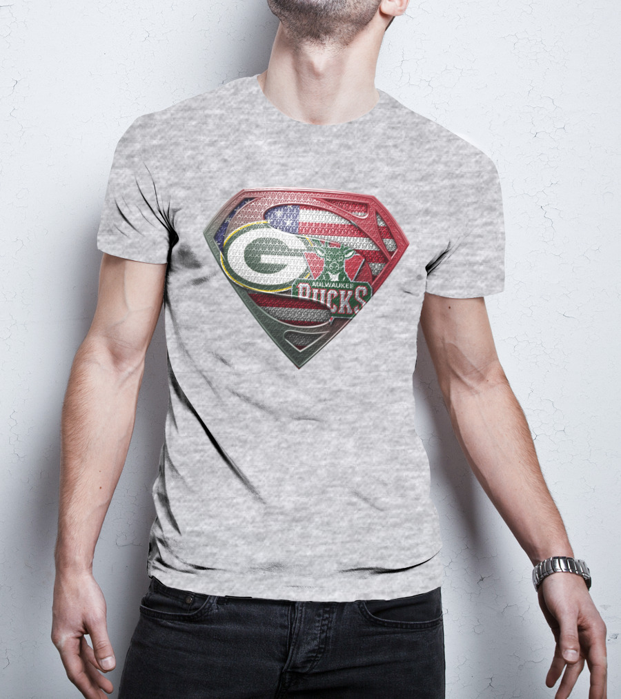 Green Bay Milwaukee Bucks Superman American Flag T-Shirt