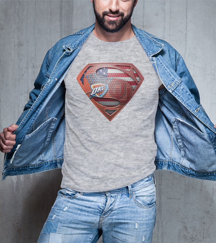 Oklahoma City Thunder American Flag Superman Ou Logo Fusion T-Shirt