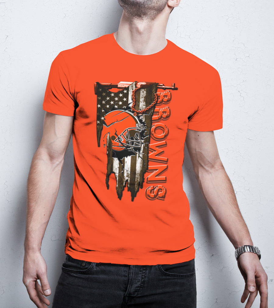 Cleveland Browns American Flag Football Helmet Browns T-Shirt