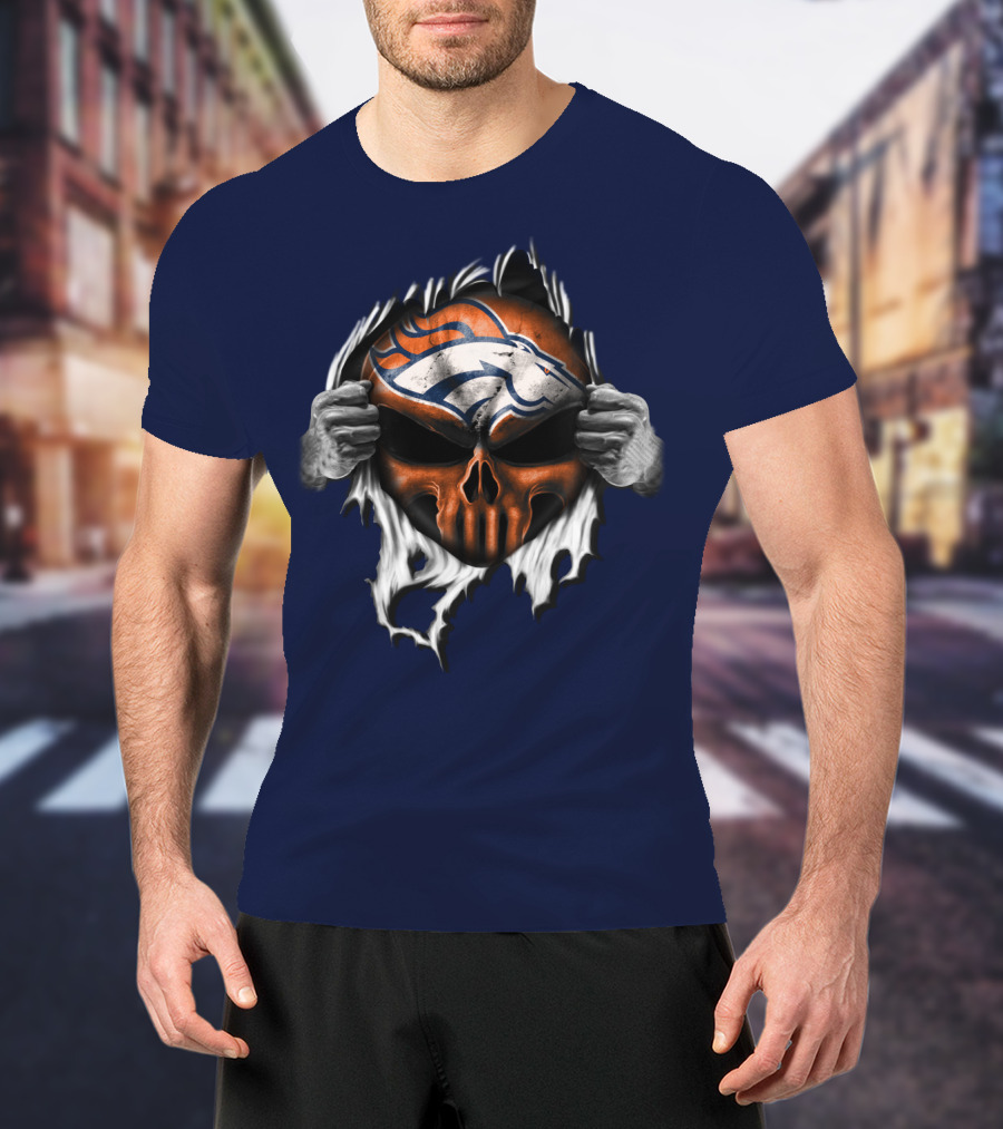 Denver Broncos Skull Logo Peeling T-Shirt