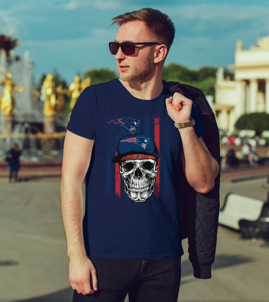 New England Patriots Skull With Cap And Red Blue Stripes T-Shirt
