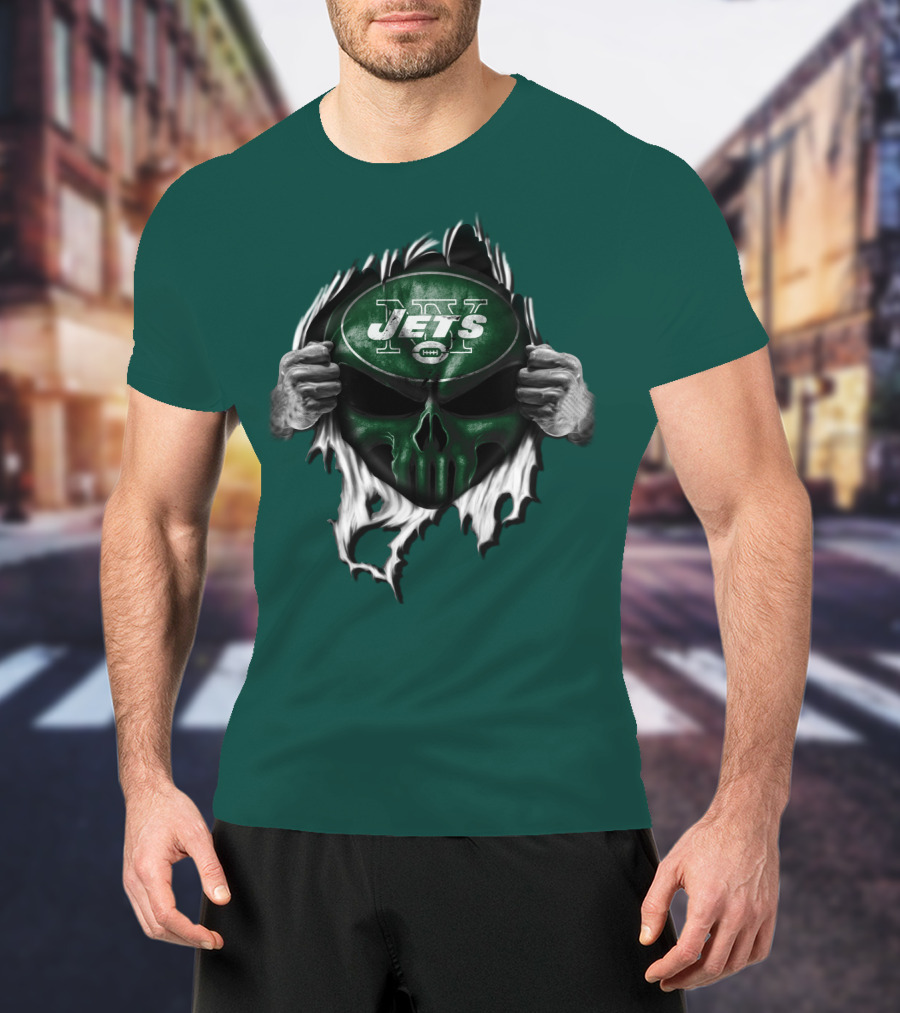 New York Jets Skull Ripping Football Helmet T-Shirt