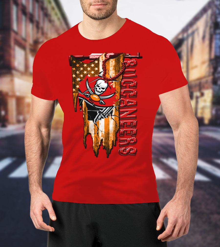 Tampa Bay Buccaneers American Flag Skull T-Shirt