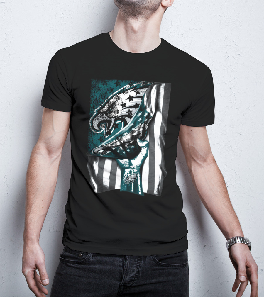 Philadelphia Eagles American Flag Hand Holding T-Shirt