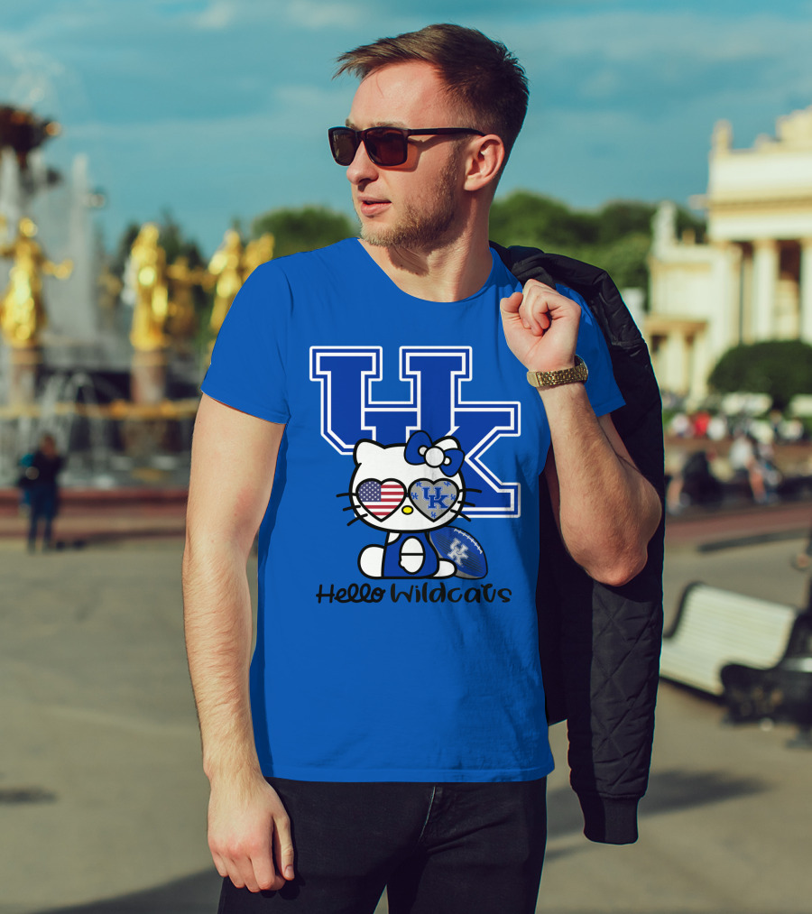 Hello Wildcats Uk Logo Hello Kitty With American Heart And Football T-Shirt