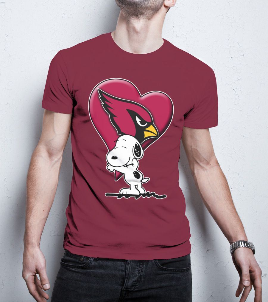 Snoopy Hugging Heart Arizona Cardinals T-Shirt