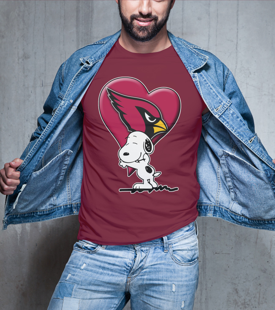 Snoopy Hugging Heart Arizona Cardinals T-Shirt