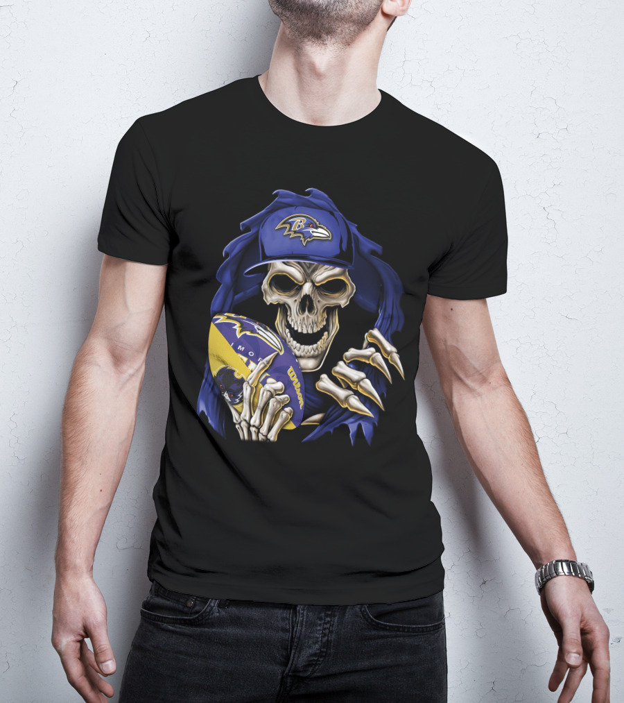 Skullbong Baltimore Ravens Skeleton Holding Football T-Shirt