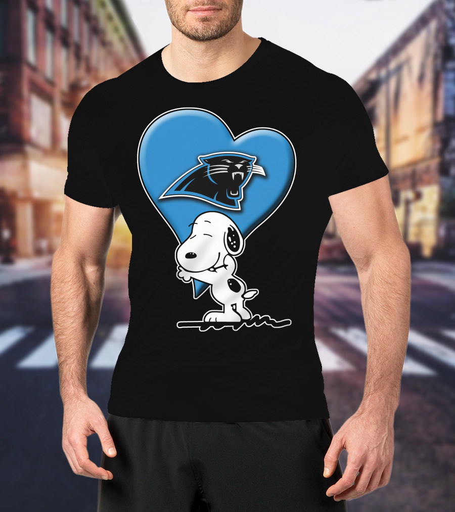 Snp V1 Carolina Panthers Love Snoopy Hugging Blue Heart T-Shirt
