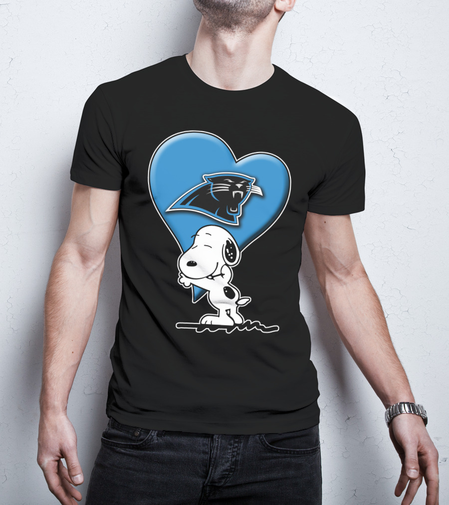 Snp V1 Carolina Panthers Love Snoopy Hugging Blue Heart T-Shirt