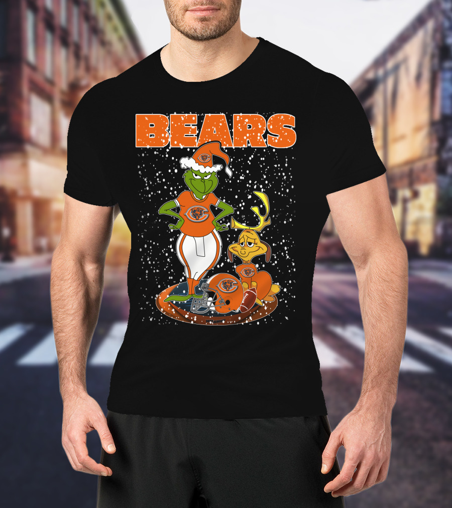 BEARS Grinchxmas CHICAGO BEARS Football Helmet And Santa Hat T-Shirt