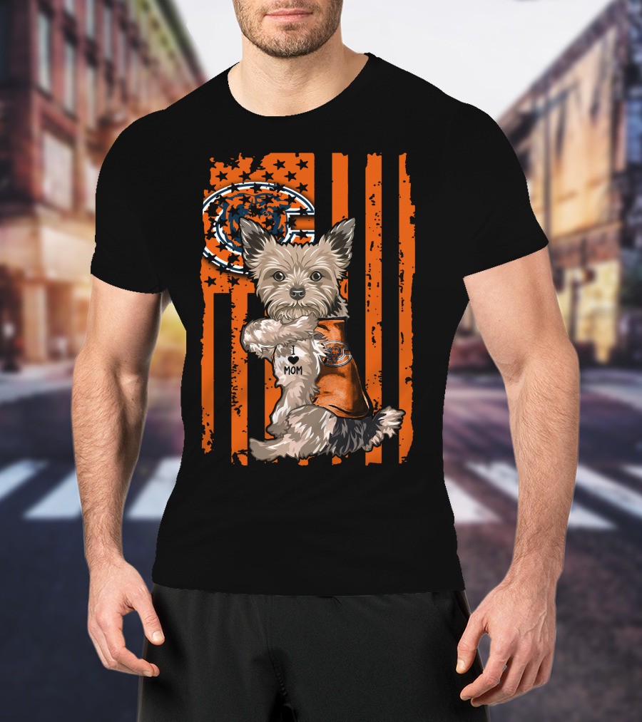 Yorkshire Terrier I ♥ Mom Chicago Bears T-Shirt