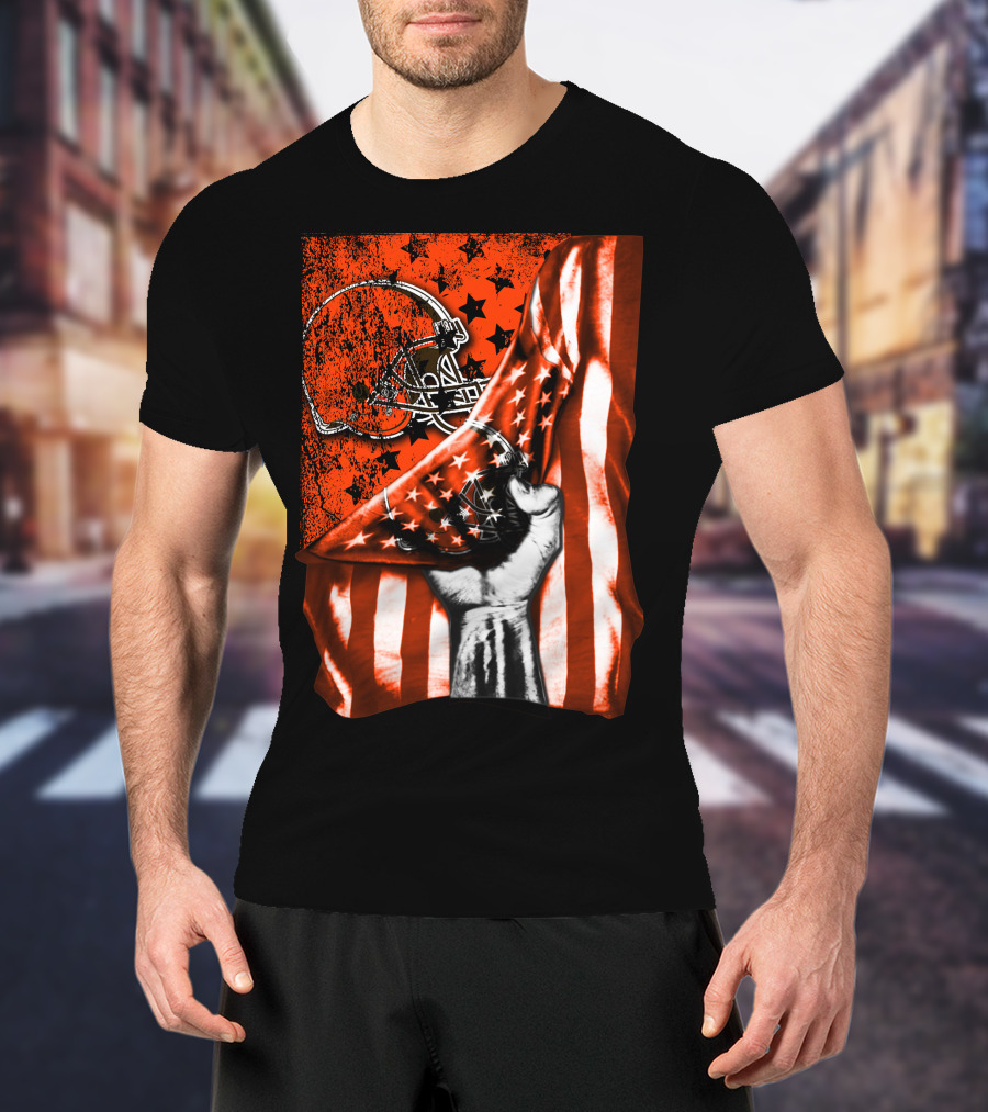 Cleveland Browns Helmet American Flag Stars Fist T-Shirt