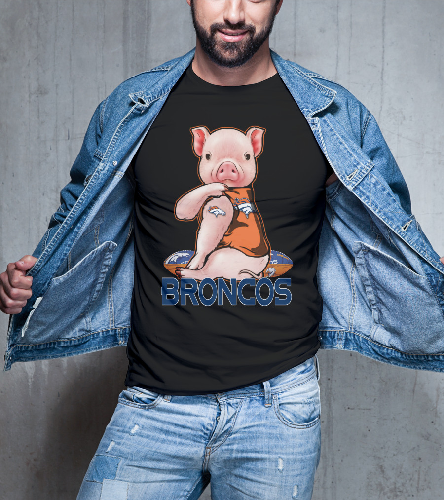 DENVER BRONCOS Pig Football T-Shirt