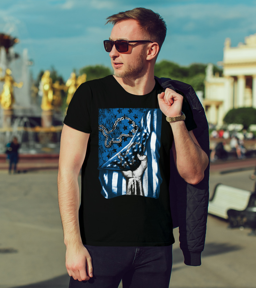 DETROIT LIONS American Flag Fist T-Shirt