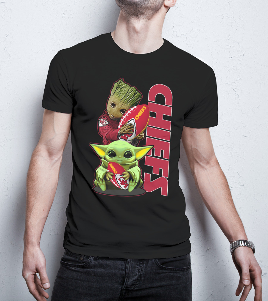 Grzd Chiefs Kansas City Groot And Baby Yoda Football T-Shirt
