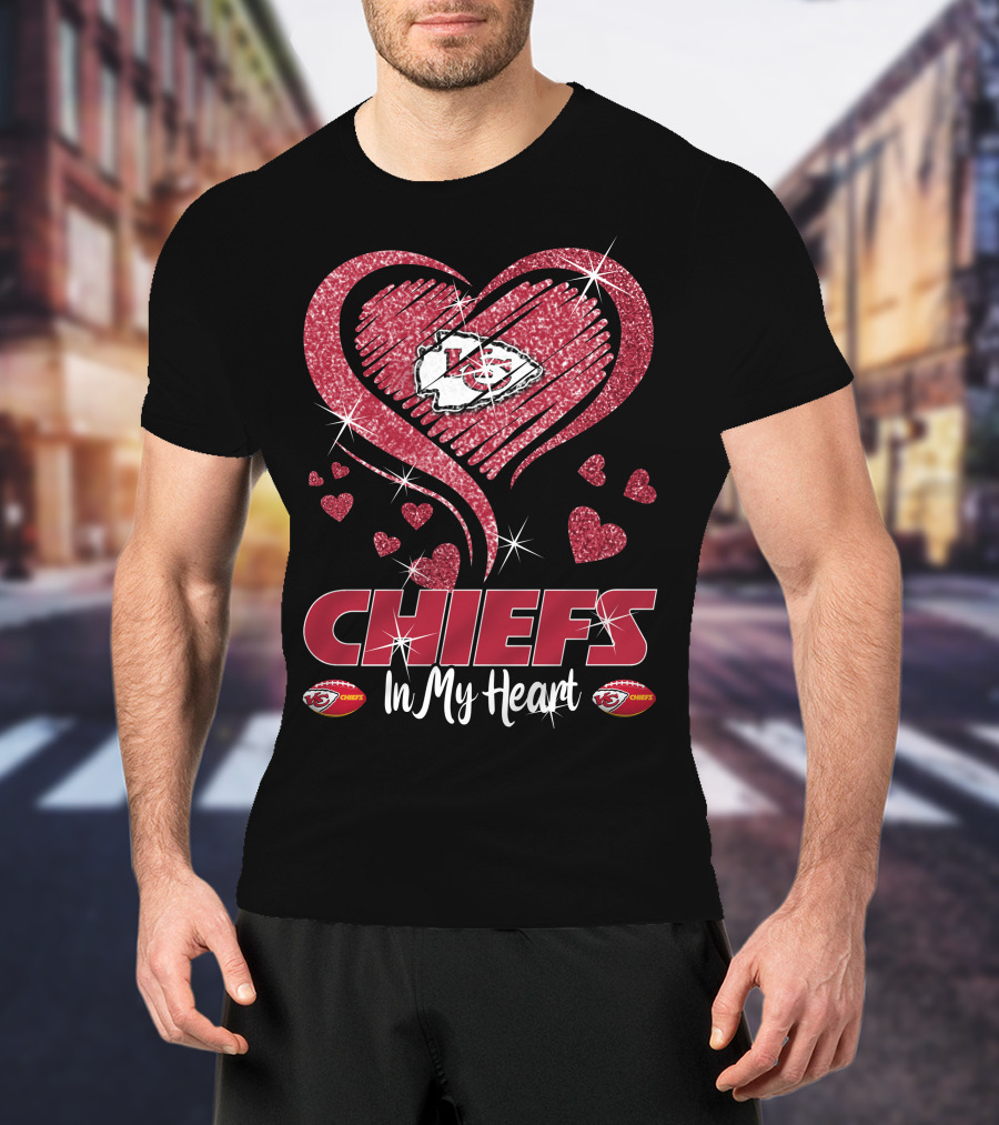 Kansas City Chiefs Love Glitter Heart Sparkle T-Shirt