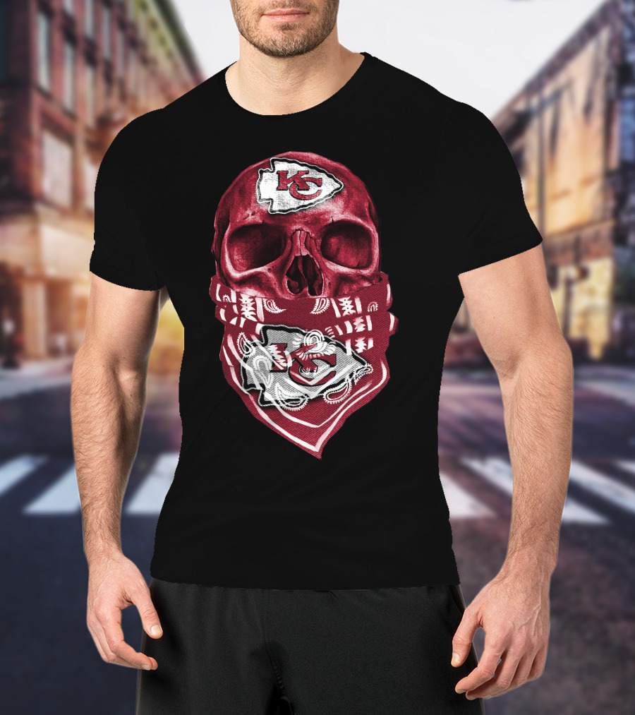 Kansas City Chiefs Skull Bandana T-Shirt
