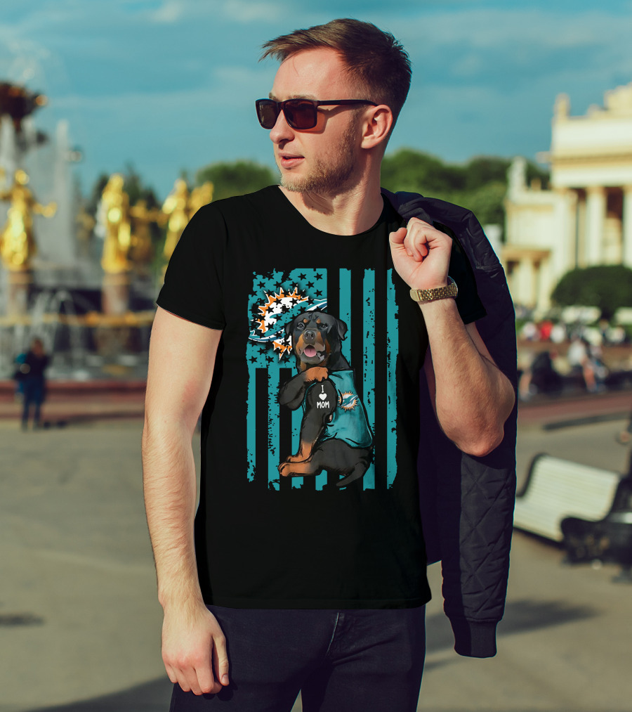 Rottweiler I Love Mom Miami Dolphins Fan Flag T-Shirt