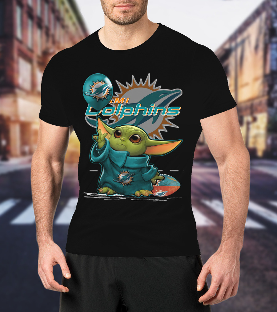 Yoda Holding Miami Dolphins Football And Balloon T-Shirt