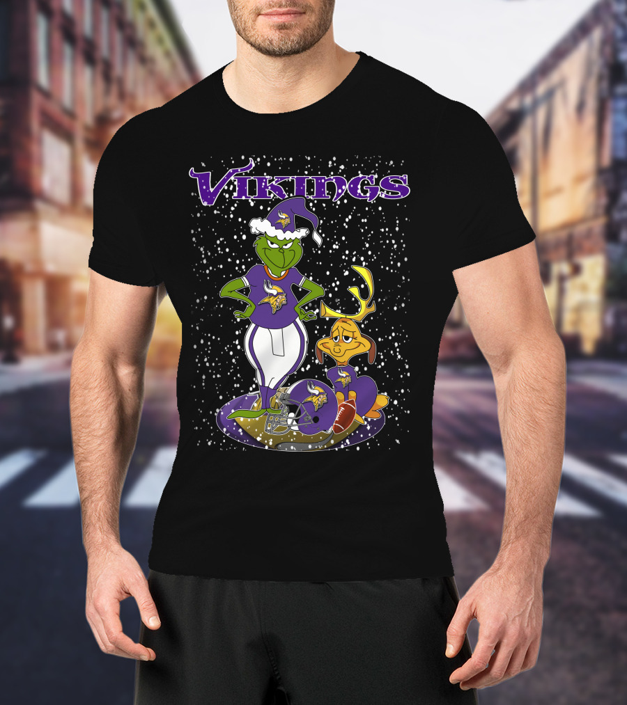 Grinchxmas Minnesota Vikings Football Holiday Scene T-Shirt