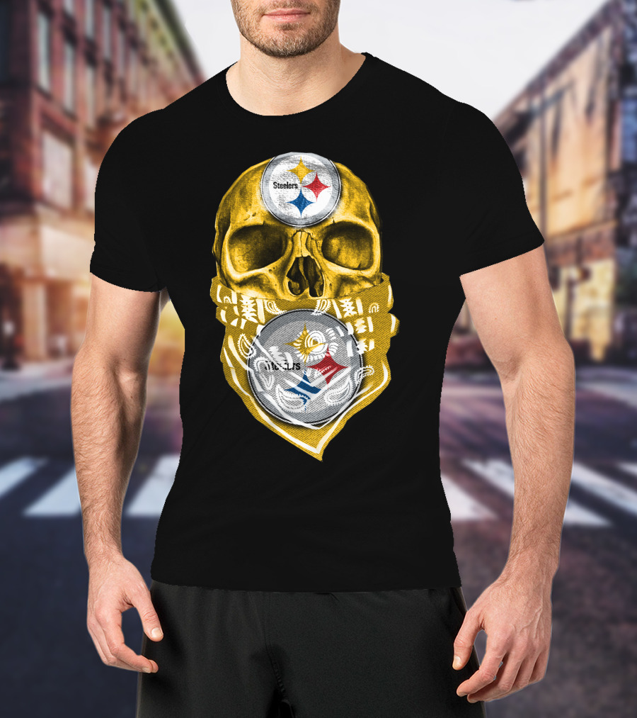 Skull V5 Steelers Bandana Logo Football Fan Gear T-Shirt